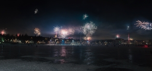 Reykjavik fireworks madness at years end